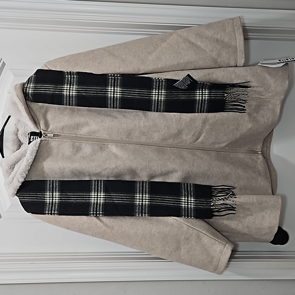 INTL d.e.t.a.i.l.s Faux Fur Hooded Coat  with Scarf